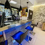 Central Hotel Hotel 3*