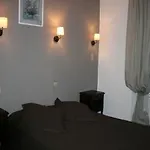 Central Hotel
