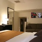 Central Hotel Hotel 3*