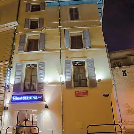 中央酒店 3*