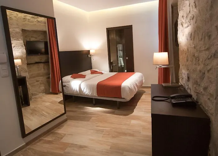 ホテル Central Hotel ニーム