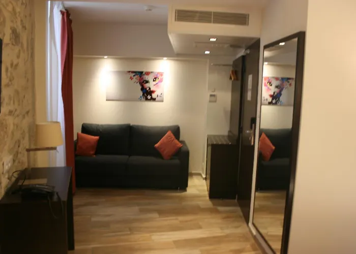 Central Hotel ホテル