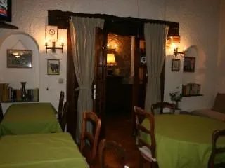 ホテル Central Hotel ニーム